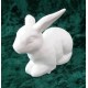 Hase weiss matt Porzellan liegend Gilde
