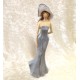 Dame mit Hut grau-creme 24 cm