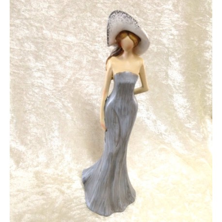 Dame mit Hut grau-creme 24 cm